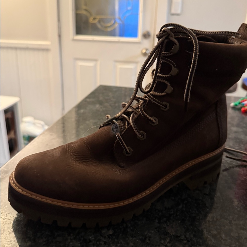 Timberland Brown Lace-Up Ankle Boots